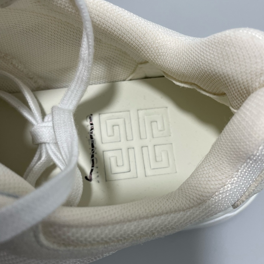 GIVENCHY
White GIV 1 Light Runner Sneakers Women’s EU 36.5/US 6.5 $895. - Picture 4 of 11